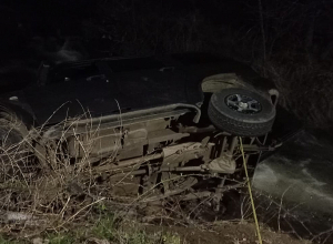 Ավտոմեքենան դուրս է եկել ճանապարհի երթևեկելի հատվածից և հայտնվել գետում