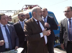 Փաշինյանը գնացքով գնացել է ապագա ակադեմիական քաղաք