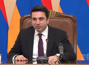 ՀՀ ԱԺ նախագահ Ալեն Սիմոնյանն ընդունել է Հայաստանի պաուերլիֆտինգի հավաքականի մարզիկներին