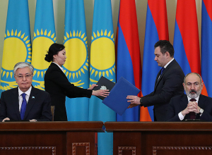 Տեղի է ունենում Հայաստանի եւ Ղազախստանի միջեւ փաստաթղթերի ստորագրման արարողություն. ՈՒՂԻՂ