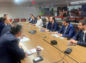 ԱԺ Հայաստան-ԱՄՆ բարեկամական խմբի անդամները հանդիպել են ԱՄՆ ՄԶԳ կառավարչի փոխտեղակալ Ալեքսանդր Սոկոլովսկու հետ
