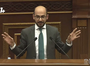 Дорогие соотечественники, в городе сатана: Артур Ованнисян