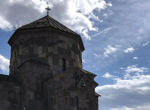 Կնորոգվի Ոսկեպարի Սբ Աստվածածին եկեղեցու տանիքածածկերը