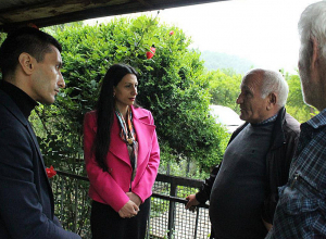 Մարդու իրավունքների պաշտպան Անահիտ Մանասյանն այցելել է սահմանամերձ Ներքին Հանդ բնակավայր