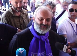 Полиция также применила против нас осколочные гранаты; есть факты: Баграт Србазан