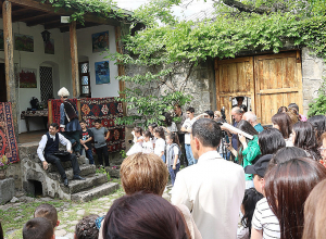 Գորիսում այսօր տրվել է մեծանուն գրող, գրականագետ Ակսել Բակունցի ծննդյան 125-ամյակի միջոցառումների մեկնարկը