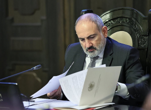 Փաշինյանը վարում է Կառավարության նիստը․ ՈՒՂԻՂ