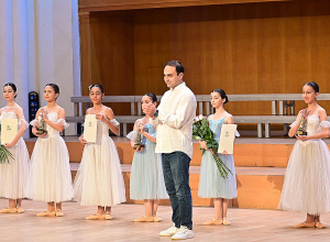 Կոմիտասը հայկական ինքնության առանցքն է․ Ավինյան