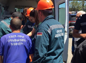 Քաղաքացին արգելափակվել է ավտոմեքենայի և պատի միջնամասում