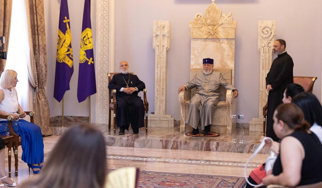 կաթ