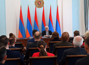Վահագն Խաչատուրյանն ընդունել է «Փրկիր Հայաստանը» հուդայա-քրիստոնեական միության պատվիրակությանը