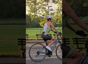 Հեծանվային զբոսանք Նյու Յորքում. Աննա Հակոբյան