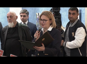 Բացվեց ՀՀ ժողովրդական արտիստ, դերասան, ռեժիսոր Երվանդ Մանարյանի արձանը