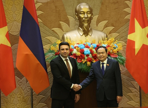 Ալեն Սիմոնյանը հայ-վիետնամական հարաբերությունների համատեքստում պաշտոնական այցով Հանոյում էր