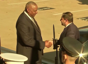 Պաշտպանության նախարար Սուրեն Պապիկյանի դիմավորման հանդիսավոր արարողությունը Պենտագոնում