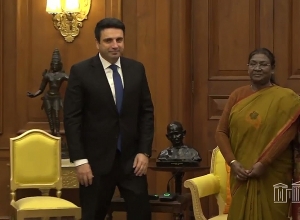 Ալեն Սիմոնյանը հանդիպել է Հնդկաստանի նախագահի հետ