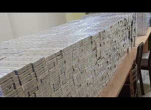 Ցեմենտի պարկերի արանքում հայտնաբերվել է ընդհանուր 25 հազար տուփ ծխախոտ