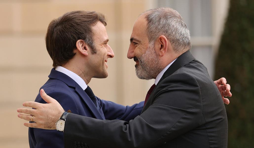 makron-pashinyan