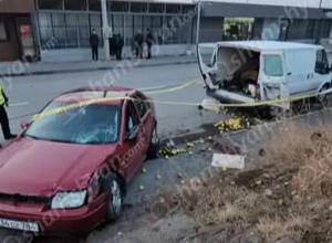 Անչափահաս տղան Զովունիում վրաերթի է ենթարկել 3 հետիոտնի, ապա բախվել «Ford Transit»-ին, վերջինն էլ՝ «Opel»-ին. կա 4 վիրավոր