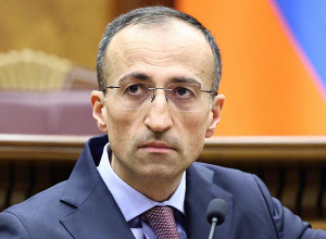 Արսեն Թորոսյանը նշանակվել է Աշխատանքի և սոցիալական հարցերի նախարար