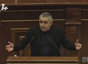 Դուք ըստ էության Թուրքիայի եւ Ռուսաստանի միջեւ եք ընտրության առաջ դնելու ժողովրդին