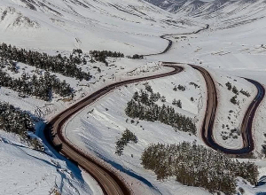 Բքի պատճառով Հարժիս բնակավայրից մինչև Գորիս, Մ-9-Շինուհայր-Տաթև ճանապարհահատվածները փակ են