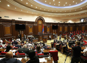 Ազգային ժողովում նիստ է․ ՈՒՂԻՂ