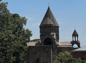 Մայր Աթոռը դատապարտել է Վարշավայում «արևմտյան Ադրբեջան» խորագրով ցուցահանդեսի կազմակերպումը