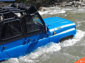 Գետահովիտ գյուղում ավտոմեքենան արգելափակվել է գետի մեջ