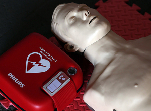 Երևանի փողոցներում, այգիներում և բազմամարդ հանրային տարածքներում կտեղադրվեն դեֆիբրիլյատորներ