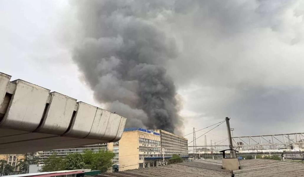 04302547bc4694d4314303aece60cdb7b05533