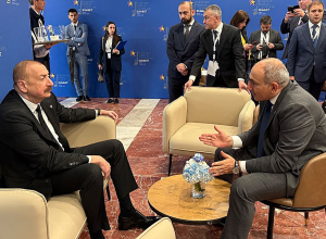 Տիրանայում տեղի է ունենում Հայաստանի վարչապետի և Ադրբեջանի նախագահի հանդիպումը