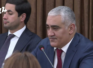 «Ես մասնակիցն եմ լինելու ձեր քաղաքական վախճանին»․ Նոր Նորքի ղեկավարը դադարեցրեց լիազորությունները