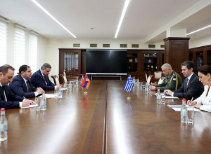 Սուրեն Պապիկյանն ընդունել է Հունաստանի դեսպանին