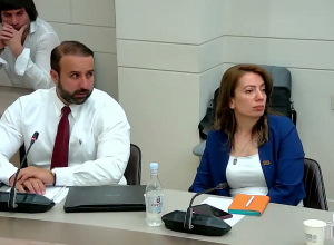 Հայկ Սարգսյանը դժգոհեց. աղմկահարույց օրենքի նախագծի քննարկումը հետաձգվեց