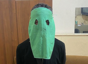 Պարեկները հետապնդել ու բռնել են դիմակավոր երիտասարդին