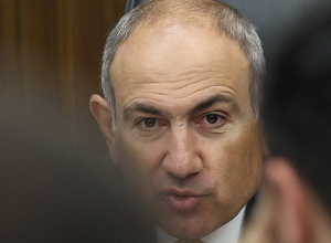 Ինչի՞ մասին է խոսում Գարեգին Բ-ի լռությունը. Փաշինյանի գրառումը