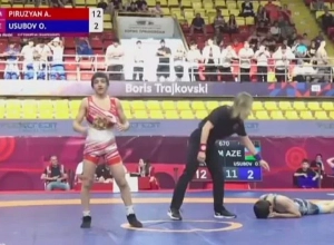 Մ-17 ԵԱ․ Արեն Փիրուզյանը հաղթեց ադրբեջանցի մրցակցին՝ 12:2