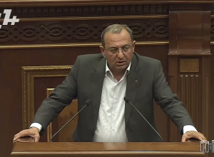 Ի վերջո, ձեր պատկերացած Հայաստանում ովքե՞ր պետք է ապրեն․ Մինասյանը՝ Փաշինյանին