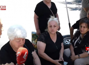 Անհետ կորածների հարազատները շարունակում են փակ պահել Բաղրամյան պողոտան. ՈՒՂԻՂ