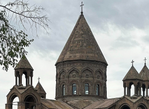 Մայր Աթոռը հորդորում է ժողովրդին չտրվել սադրանքների․ հայտարարություն