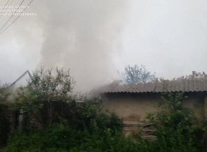 Պրիվոլնոյե գյուղում այրվել է տան տանիք