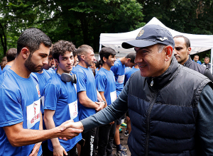 Նիկոլ Փաշինյանը ներկա է գտնվել «ՀՀ վարչապետի գավաթ» դպրոցականների թիմային խճուղավազքի մրցաշարի եզրափակիչ փուլին