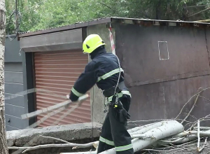 Փրկարարներն արձագանքում են ուժեղ քամու վերաբերյալ ստացված ահազանգերին