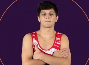 Ըմբշամարտի Մ17 ԱԱ. Եղիշե Մոսեսյանը դուրս է եկել կիսաեզրափակիչ՝ հաղթելով Թուրքիայի ներկայացուցչին