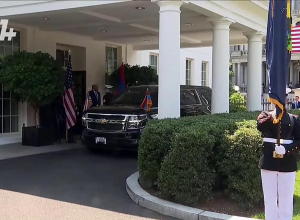 Սպիտակ տանը տեղի է ունենում եռակողմ հանդիպում