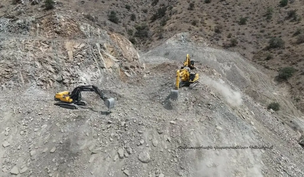 NAWHflqaBIGNCQf8pYgLOr2ATkqYi0Gks6SQC2kn