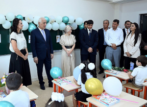 Հայաստանում սենց դպրոց չկա, երեխեք ջան․ Խաչատուրյանը՝  Սասունիկի նորակառույց դպրոցի բացման արարողությանը