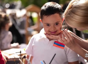 Օղակաձև զբոսայգու 6-րդ հատվածում բացվեց Երևանի հանրային ամենամեծ խաղահրապարակը