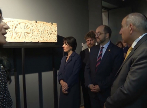 Բացվեց «Սրբազան երկխոսություն․ Լուվրից Հայաստանի պատմության թանգարան» միջազգային ցուցահանդեսը